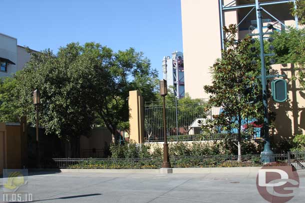 11.05.10 - Also the fence between Tower and the Hyperion queue looks to be done.