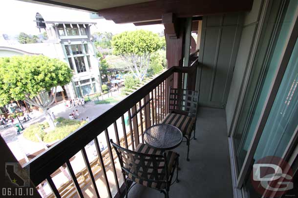 Grand Californian - Standard Bunk Bed Room - Balcony