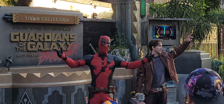 9/20 - Deadpool at the Guardians of the Galaxy Dance Off, Halloween Time Festivities and a check of ongoing projects.