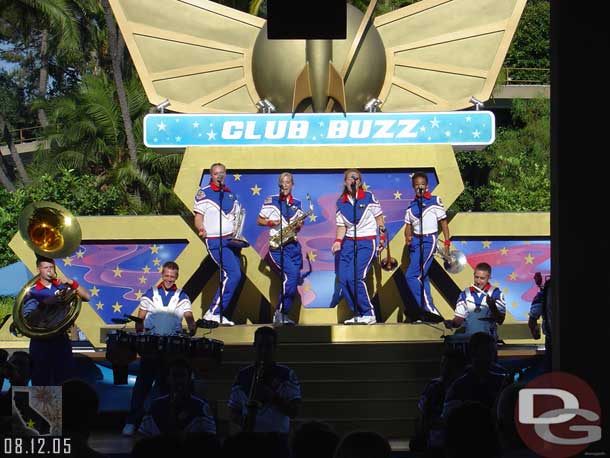 They also took over the Club Buzz (Tomorrowland Terrace) stage for a set that even included some singing.