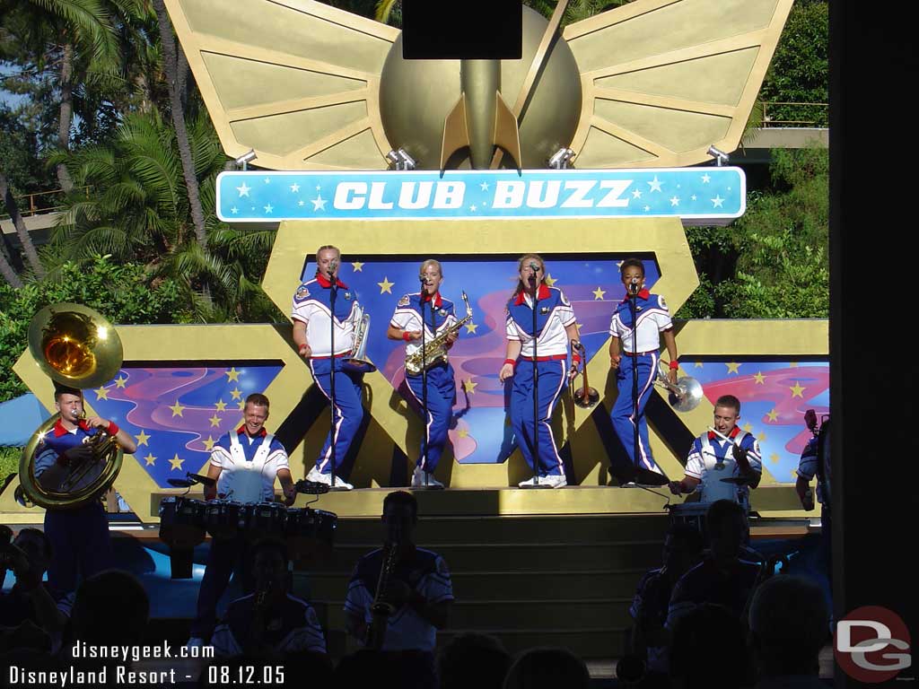 They also took over the Club Buzz (Tomorrowland Terrace) stage for a set that even included some singing.