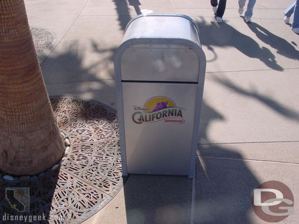 The original Sunshine Plaza ones sported the DCA logo (this shot is from Feb 2001)