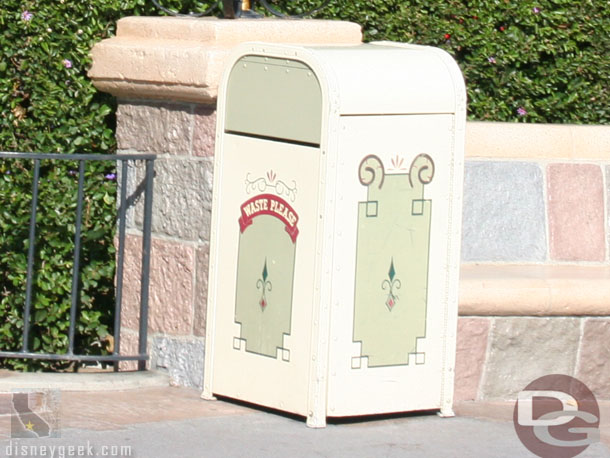 Come May 2007 regular Main Street trash cans re-appeared in front of the Castle