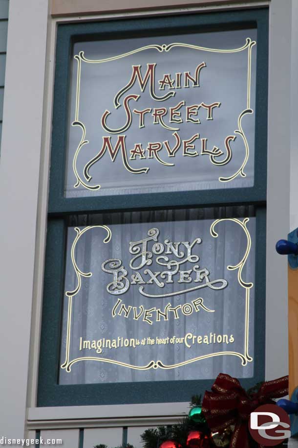 Location: Magic Shop<BR>
Inscription: Main Street Marvels - Tony Baxter - Inventor - Imagination is at the heart of our Creations<BR>
Information: Tony Baxter - Imagineer - Big Thunder, Splash Mountain, Star Tours, Indiana Jones to name a few (added November 1, 2013)