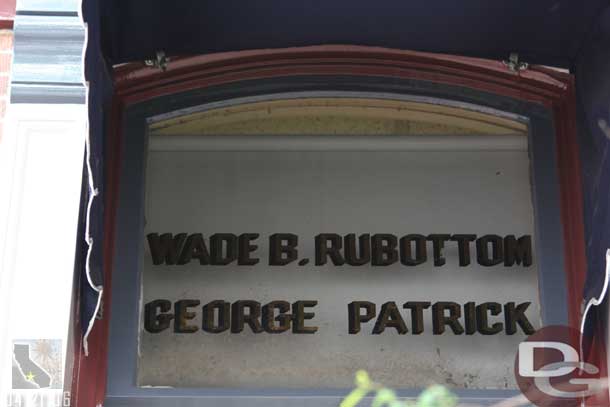 Location: Bank of Main Street <BR>
Inscription: Wade B. Rubottom - George Patrick <BR>
Information: Wade B. Rubottom - George Patrick - Art Directors