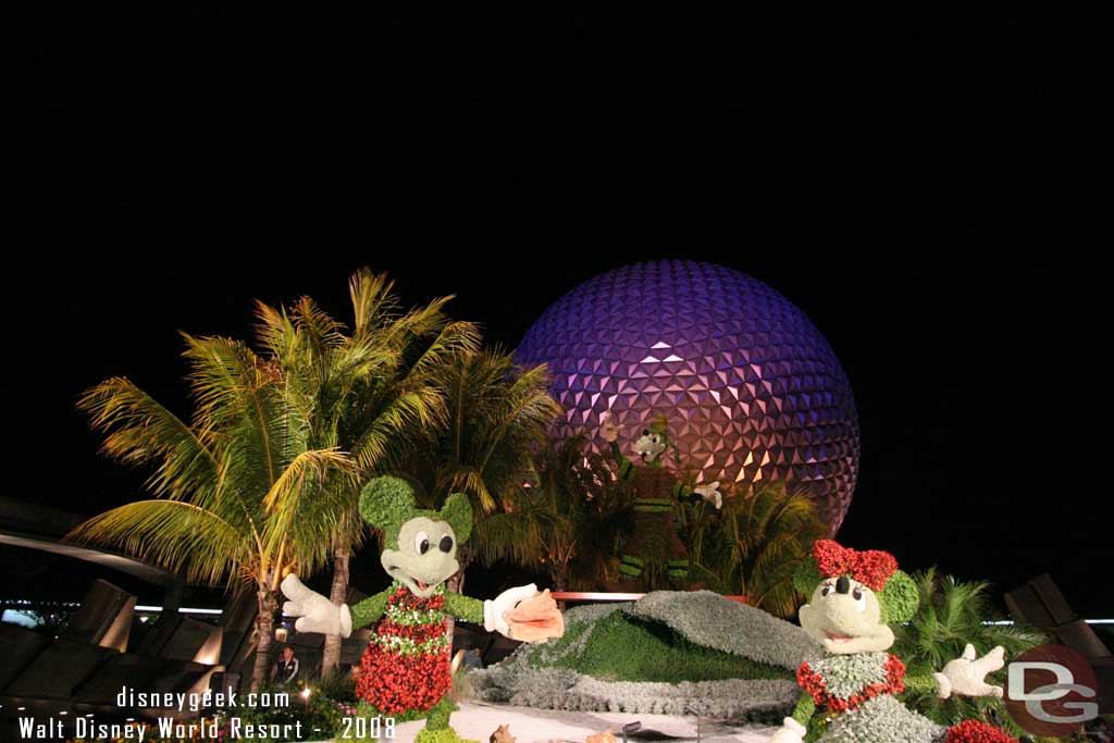 Epcot Flower & Garden - Entrance Topiaries