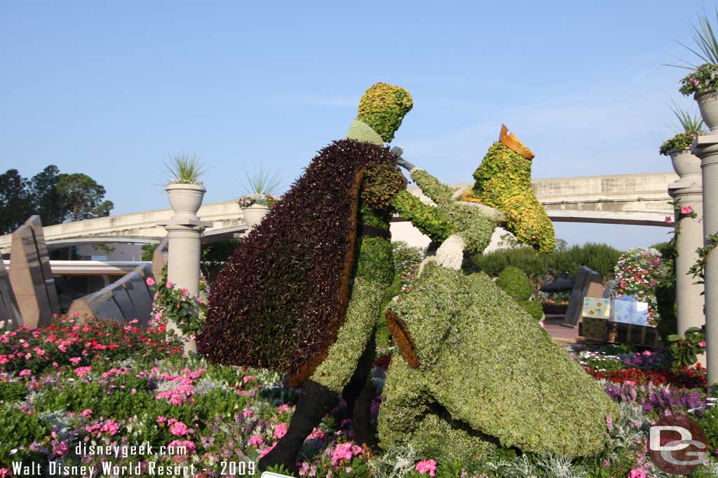 Epcot Flower & Garden - Entrance Topiaries