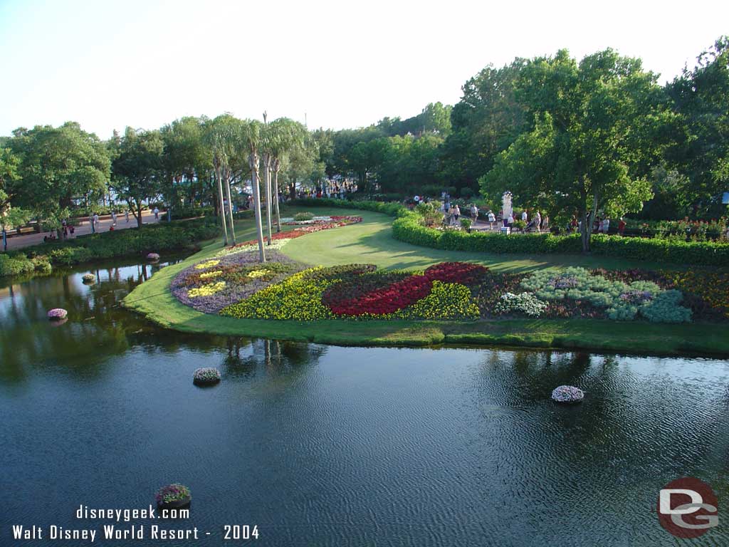 A picture from the Monorail from 2004