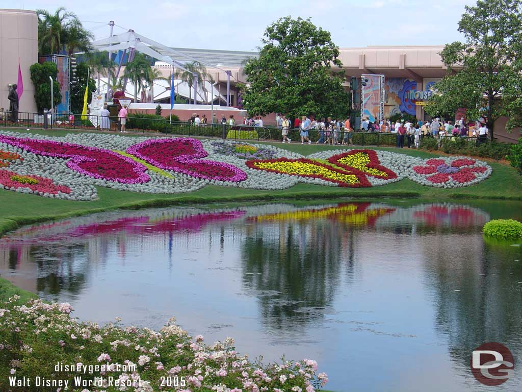 Epcot Flower & Garden - Flowerbeds