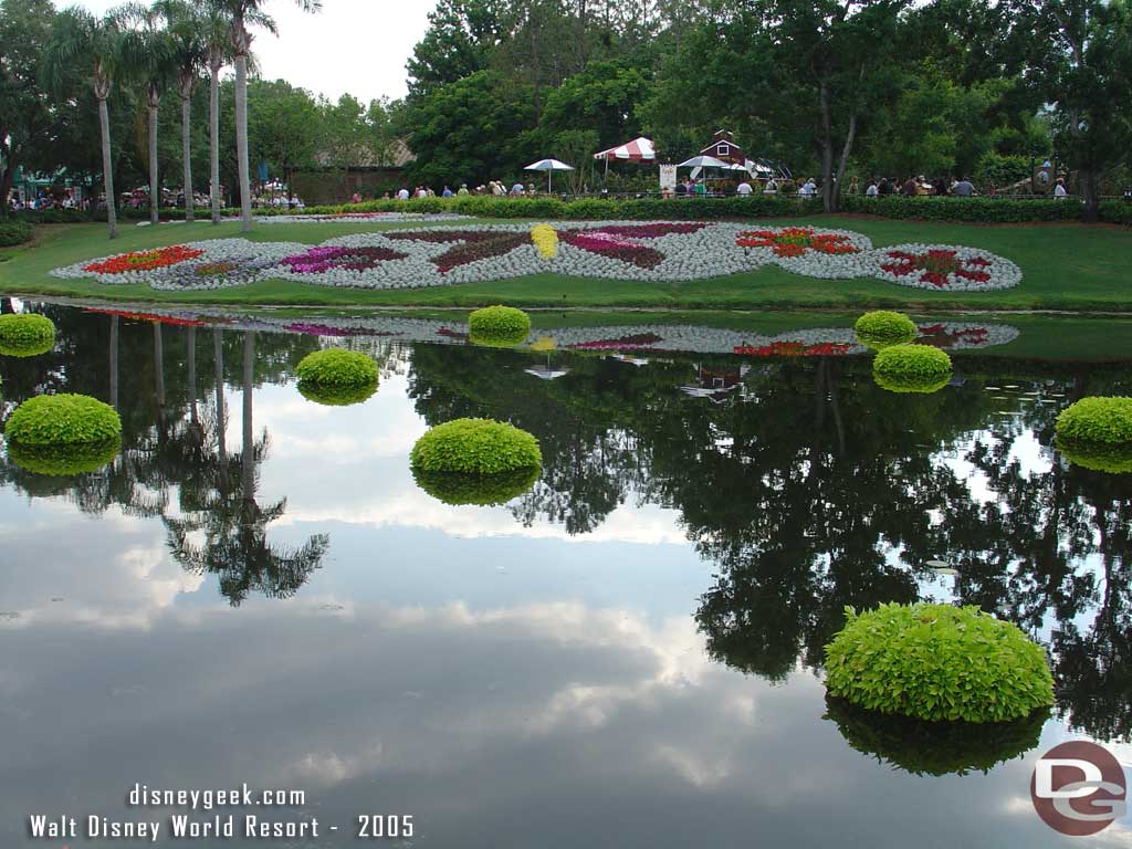 Epcot Flower & Garden - Flowerbeds