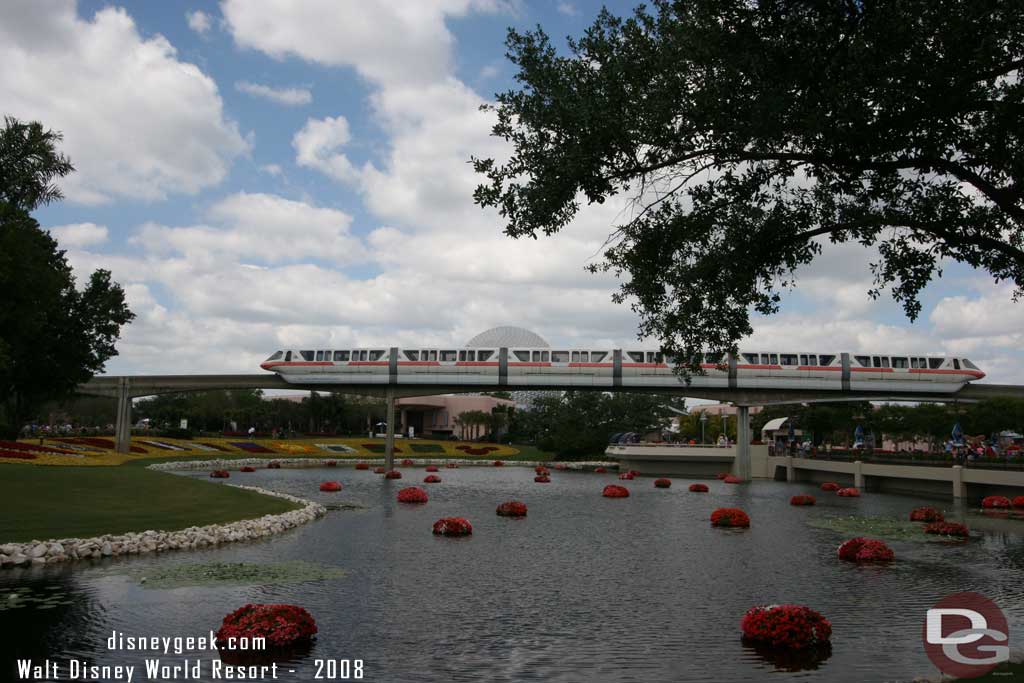 Epcot Flower & Garden - Flowerbeds