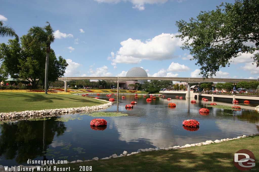 Epcot Flower & Garden - Flowerbeds