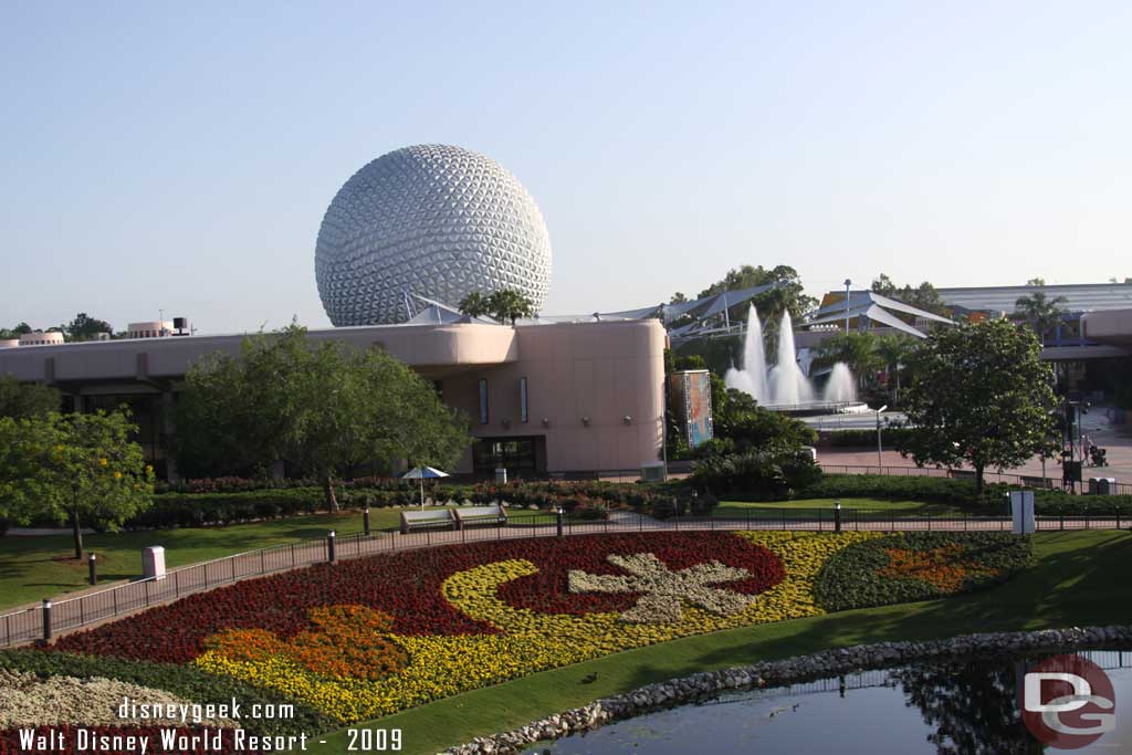 Epcot Flower & Garden - Flowerbeds