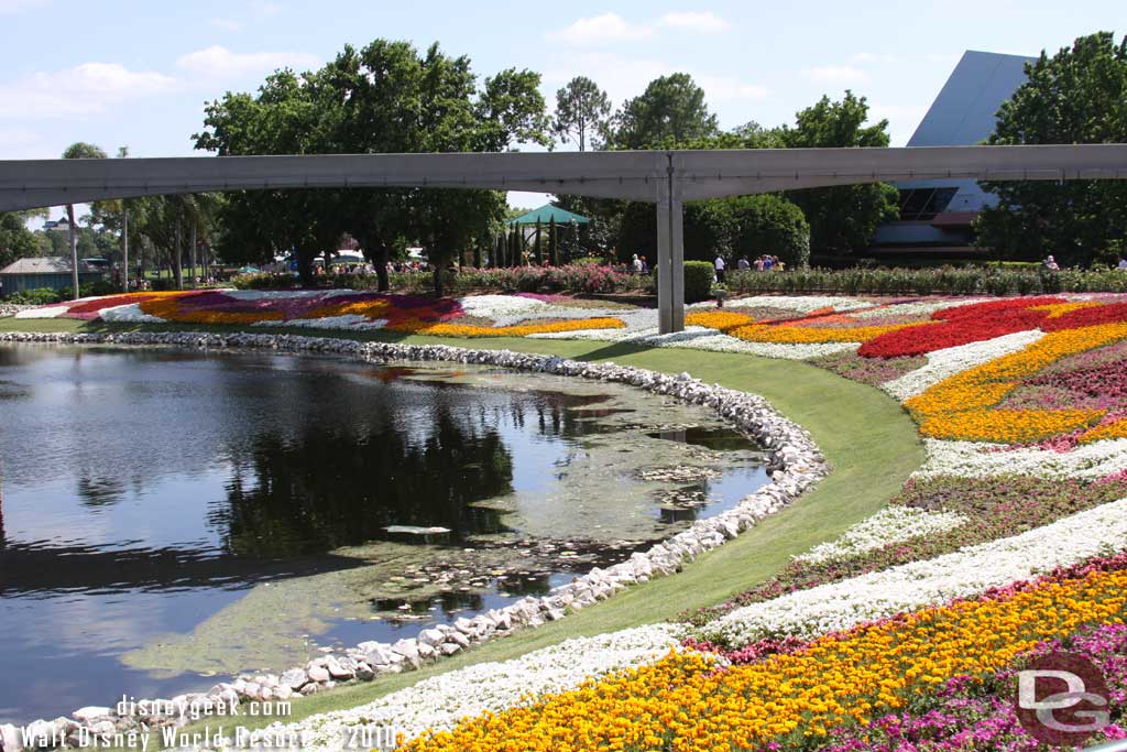 Epcot Flower & Garden - Flowerbeds