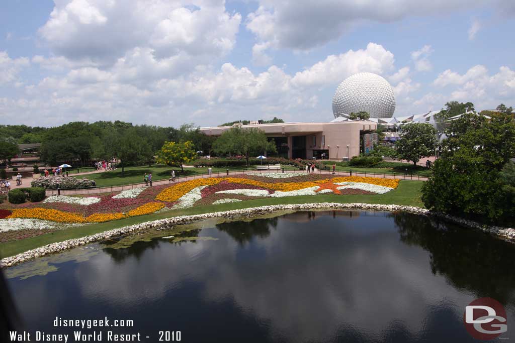 Epcot Flower & Garden - Flowerbeds