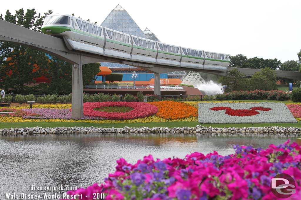 Epcot Flower & Garden - Flowerbeds