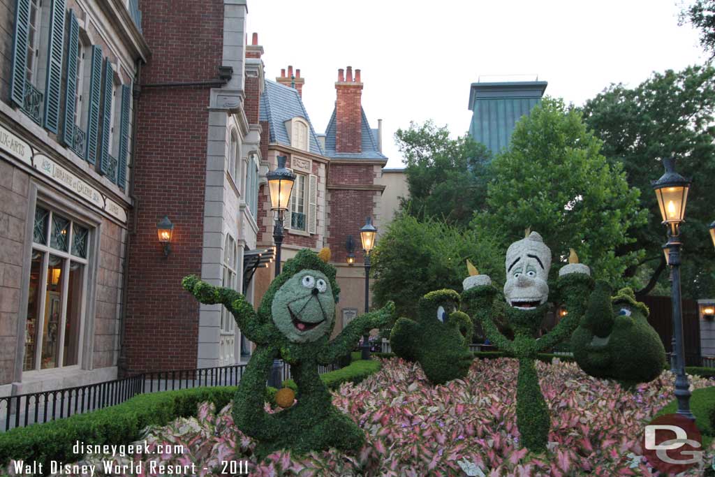 Epcot Flower & Garden - Beauty & the Beast