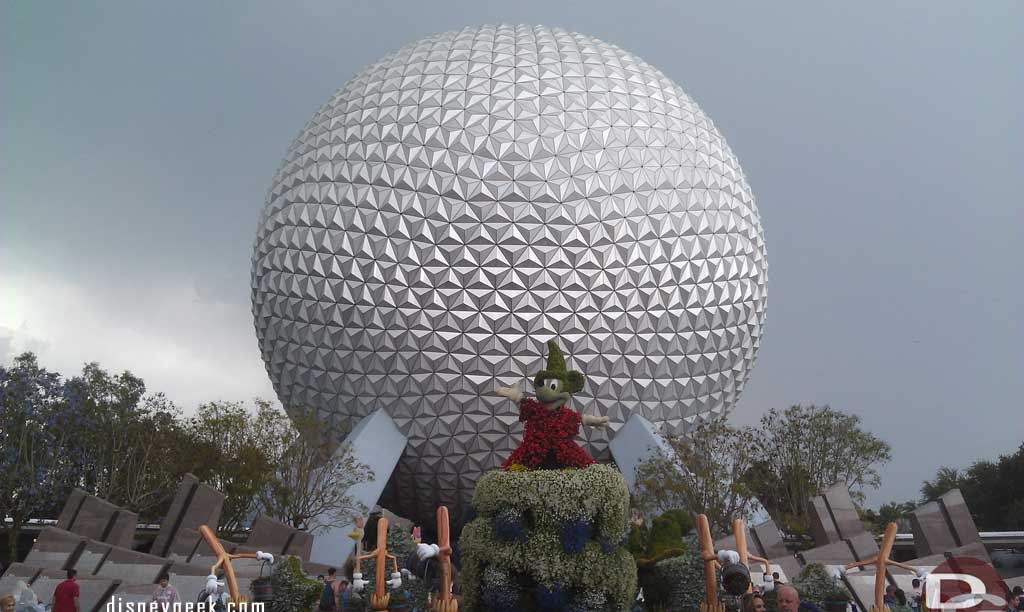 The main display as you entered the park featured Fantasia this year.