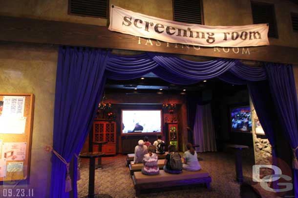 09.23.11 - There is a great new film playing in the screening room featuring a look at the history of Buena Vista street and really setting the stage/introducing it.