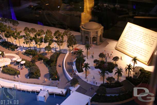 7.24.09 - Now a closer look around the viewing area model