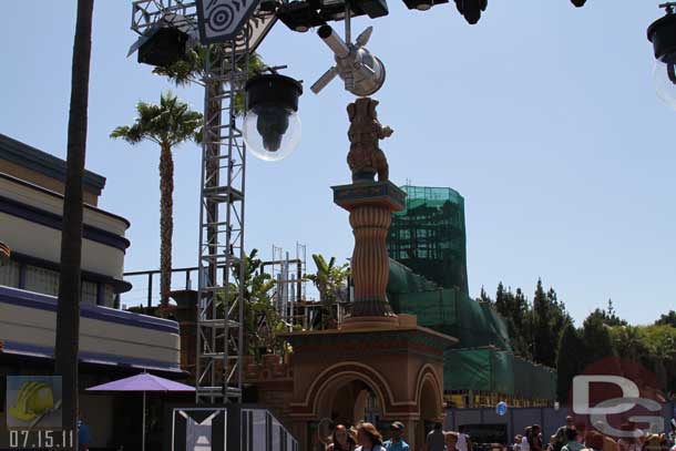 07.15.11 - The Carthay from the Backlot side