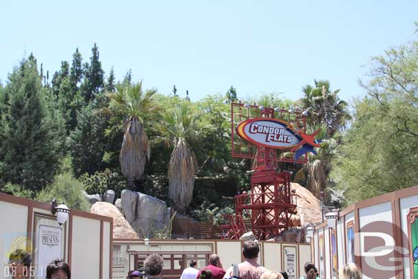 08.05.11 - The Condor Flats sign is out from behind tarps looking new and rotating again.