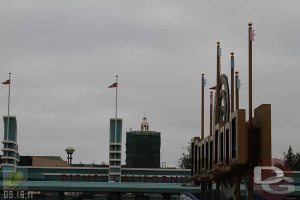 09.16.11 - The Carthay has been topped off