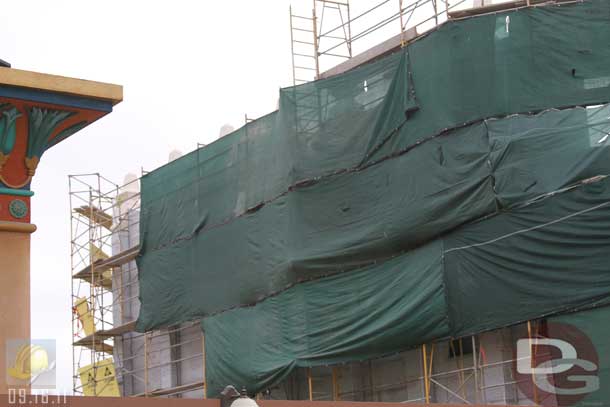 09.16.11 - The Carthay exterior is going on.