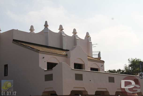 01.07.12 - The right hand side (this is the side that faces the pump house/GRR), looks ready for the roof tiles.