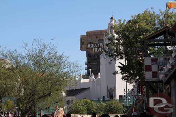 02.03.12 - A look down at the Carthay.  Notice the trees around the fountain.