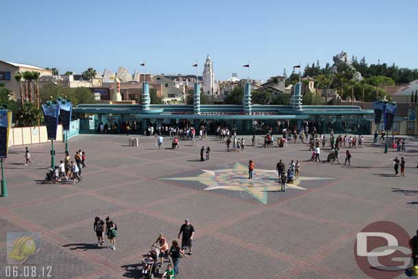 06.08.12 - To close with a wide shot of the entrance.