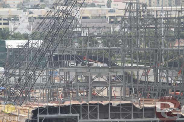 12.04.10 - The steel is starting to rise up for the structure in the middle of the Racers turn.