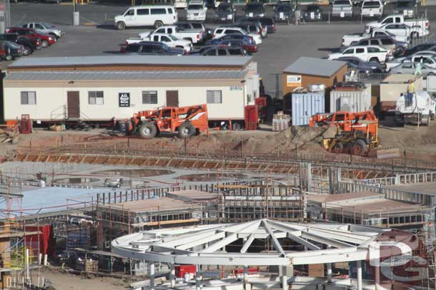 01.14.11 - Lugis tire store is really taking shape.