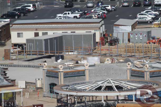 06.24.11 - Looks to be a new building on the back of the flying tires area between it and the construction trailers.