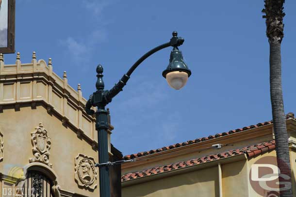 03.27.12 - Here you can see how they attach to the lamp post