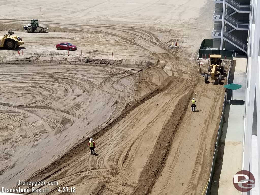 04.27.18 - A crew working right along the structure.