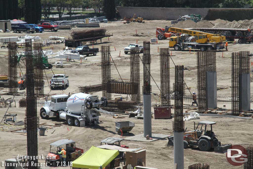 07.13.18 - Throughout the site more columns are taking shape. It appears the drilling is complete.  The round columns are interior support and the rectangular ones are edge support for the structure segments.