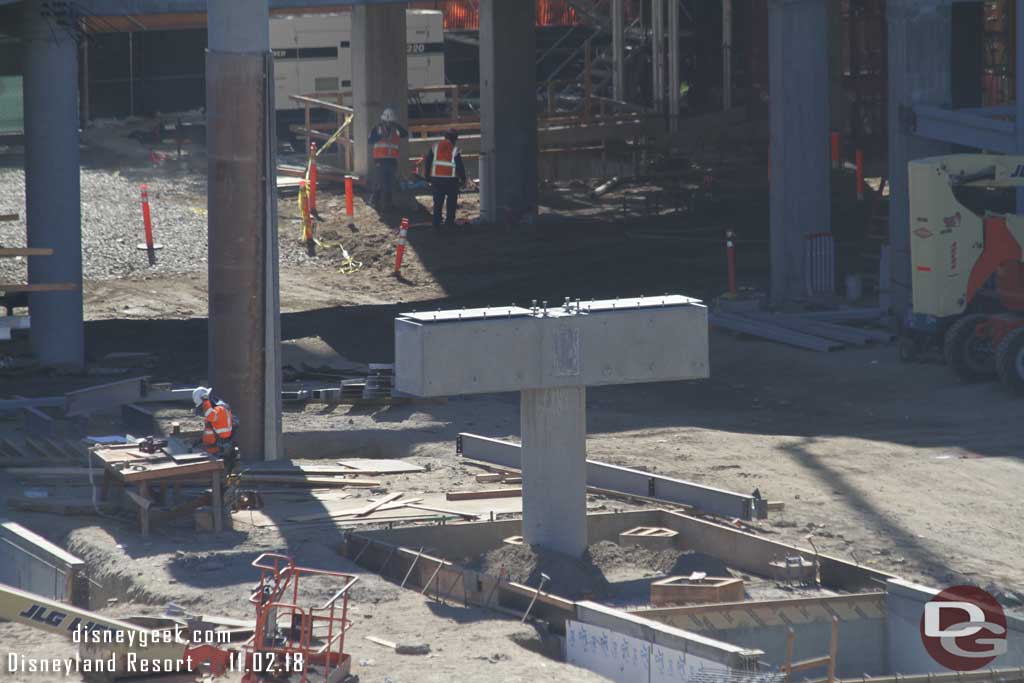 11.02.18 - A closer look at one of the supports.