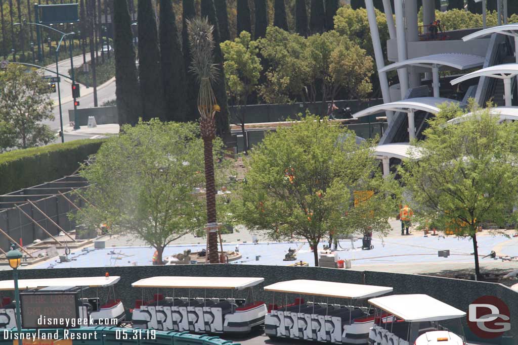 05.31.19 - Pavers have also been installed in this area to the left of the escalators.