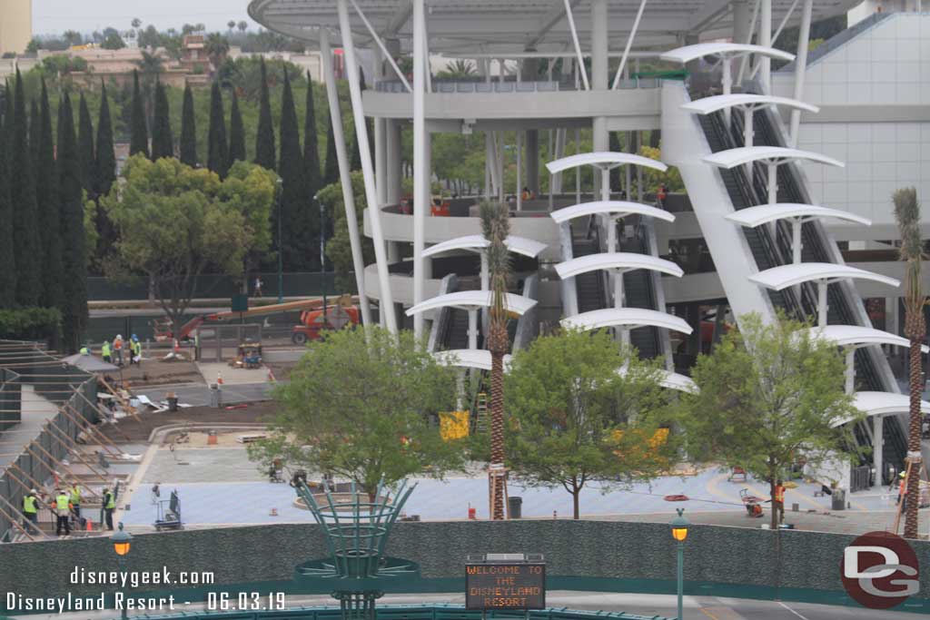 06.03.19 - On the far side of the left side work on the tramway and pedestrian path.