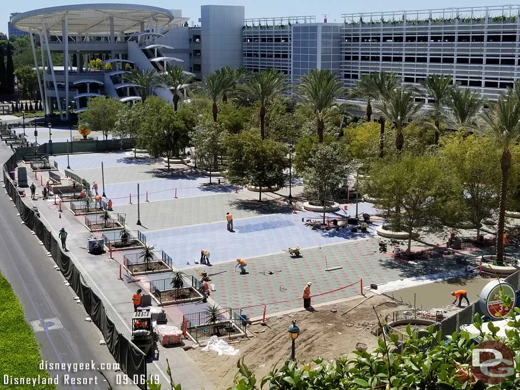 09.06.19 - The section nearest the escalators still has work to go.  Guessing they will be moving the walls at some point to redo the pavers nearest the escalators to match.