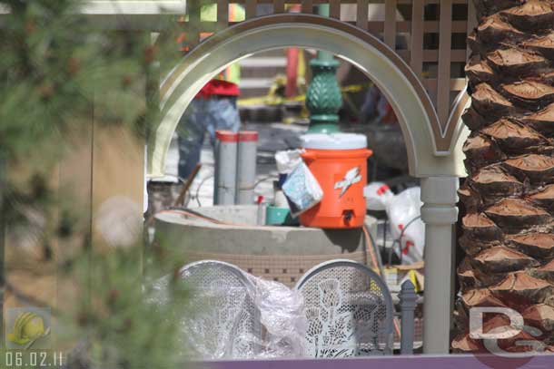 06.02.11 - A tighter shot through the arches.  Look at the tile work on the planter or is that a fountain?