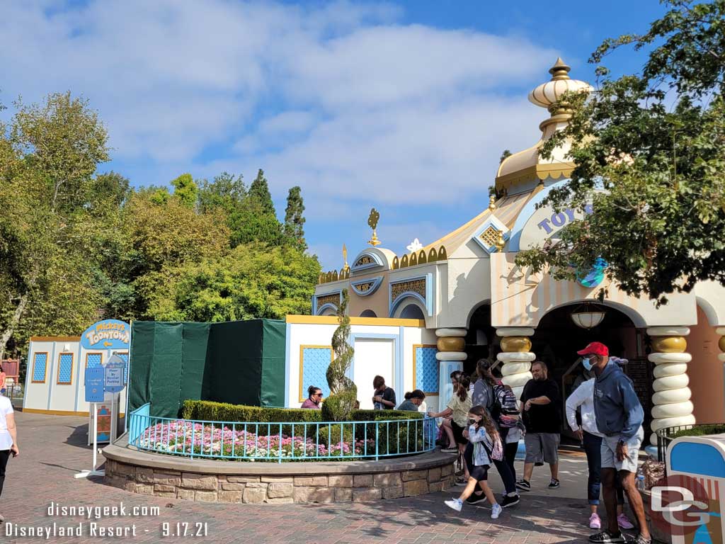 09.17.21 - The renovation of the walkway into Toontown work has shifted to the east side.
