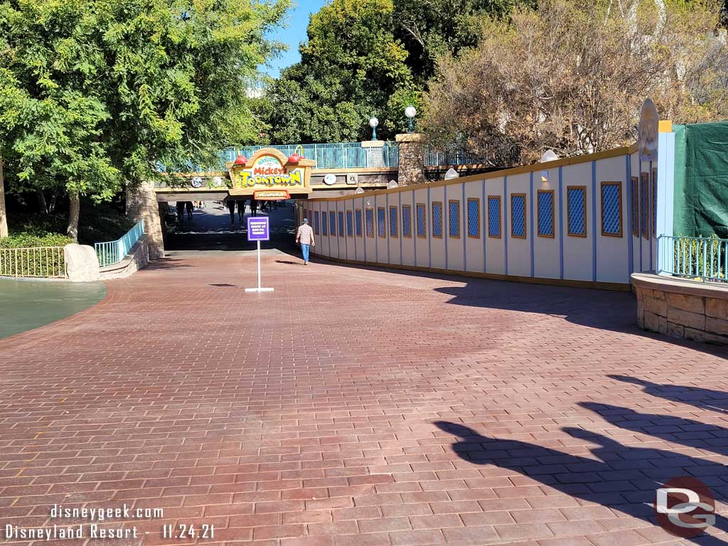 11.24.21 - More of the walkway leading into Toontown is now finished.