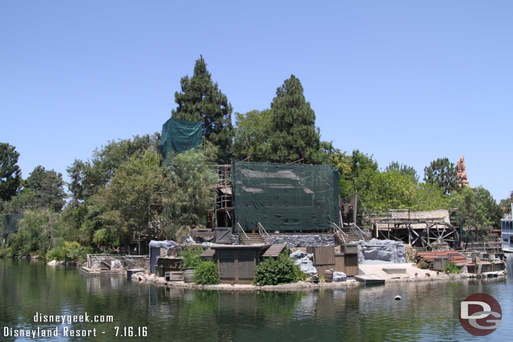 7.16.16 - On the island more scaffolding and wraps as renovation projects get underway.