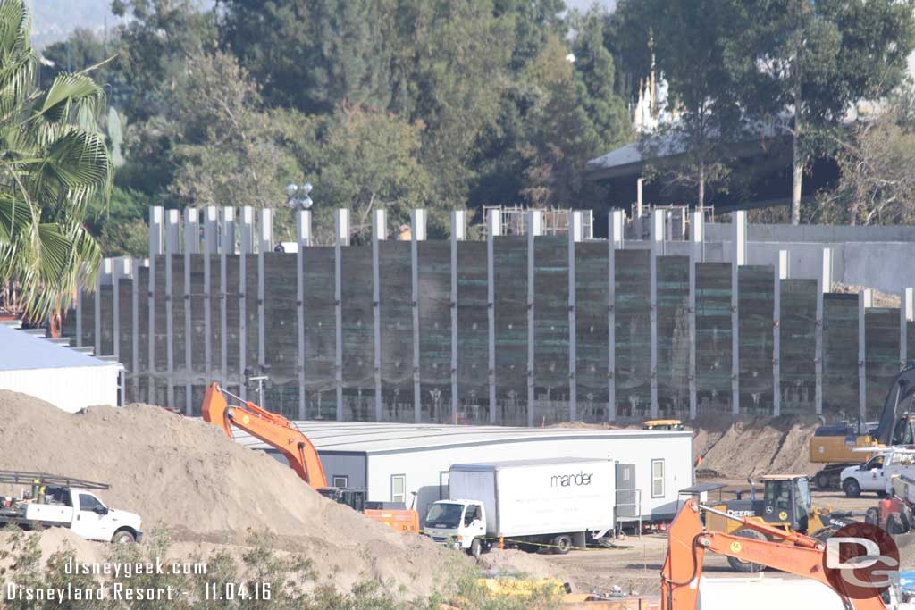 11.04.16 - Looking at the far retaining wall.