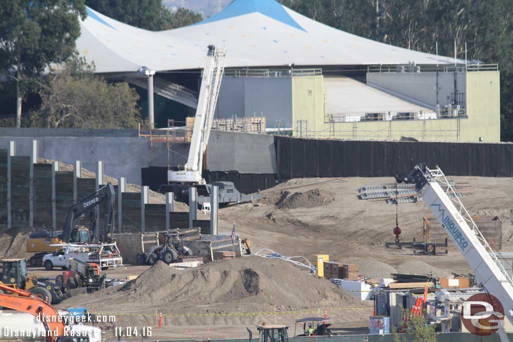 11.04.16 - Work continuing on the Fantasyland facing side of the retaining wall.