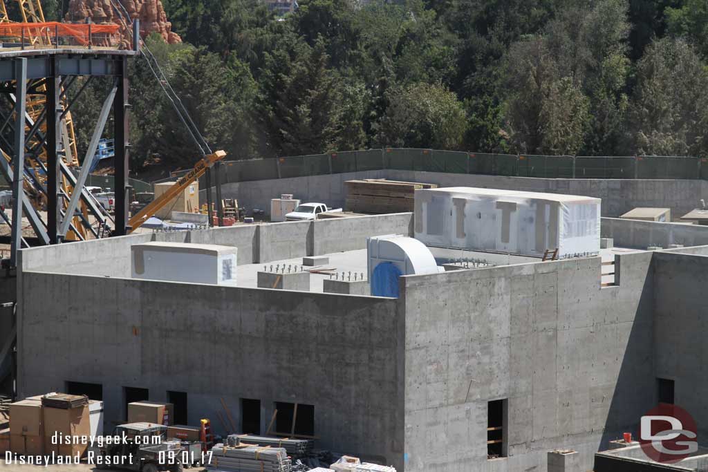 9.01.17 - A closer look at the roof of the concrete building.