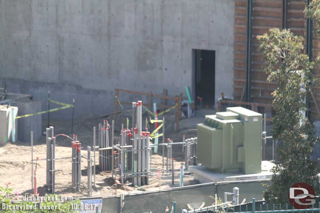 10.06.17 - To the right of the Battle Escape building behind the concrete one is a piece of equipment for power as well as conduits for the cables 