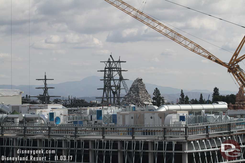 11.03.17 - In the distance a steel support structure rising for more mountains.